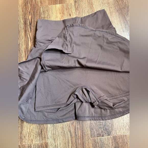 Brown Mini Skater Skirt activewear size M - Picture 2 of 5